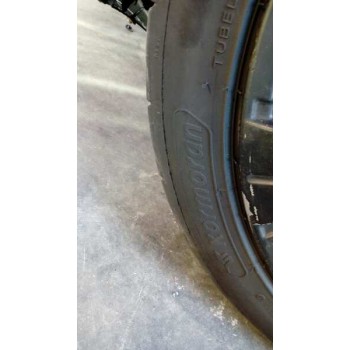 ford focus berlina (cap) del año 2005