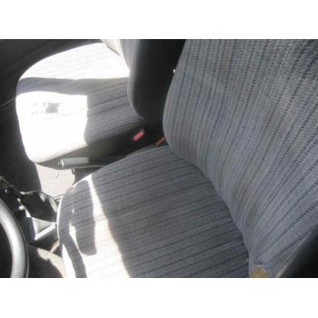 peugeot 205 berlina del año 1988