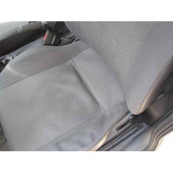 opel corsa c del año 2003