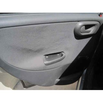 opel corsa c del año 2003