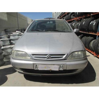 citroën xsara berlina del año 2000
