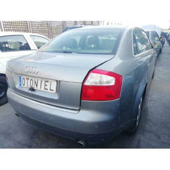 audi a4 berlina (8e) del año 2001
