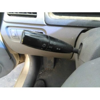 kia rio del año 2003