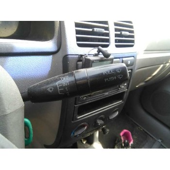 kia rio del año 2003