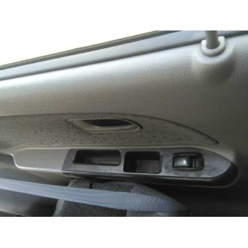 kia rio del año 2003