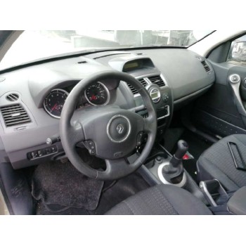 renault megane ii classic berlina del año 2006