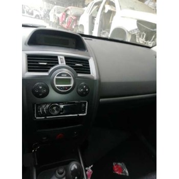 renault megane ii classic berlina del año 2006