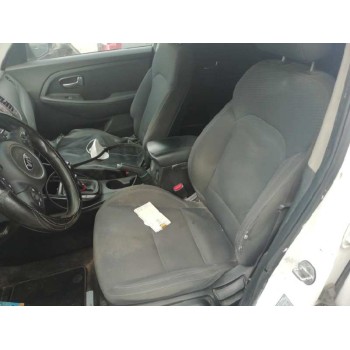 kia carens ( ) del año 2017