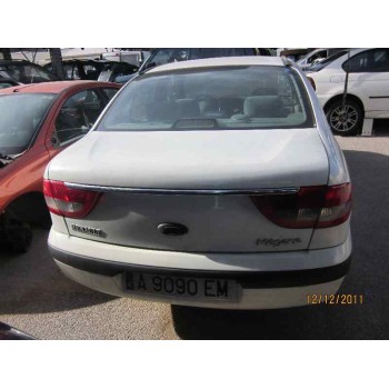 renault megane i classic (la0) del año 2000