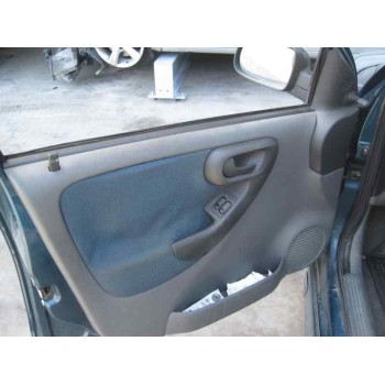 opel corsa c del año 2002