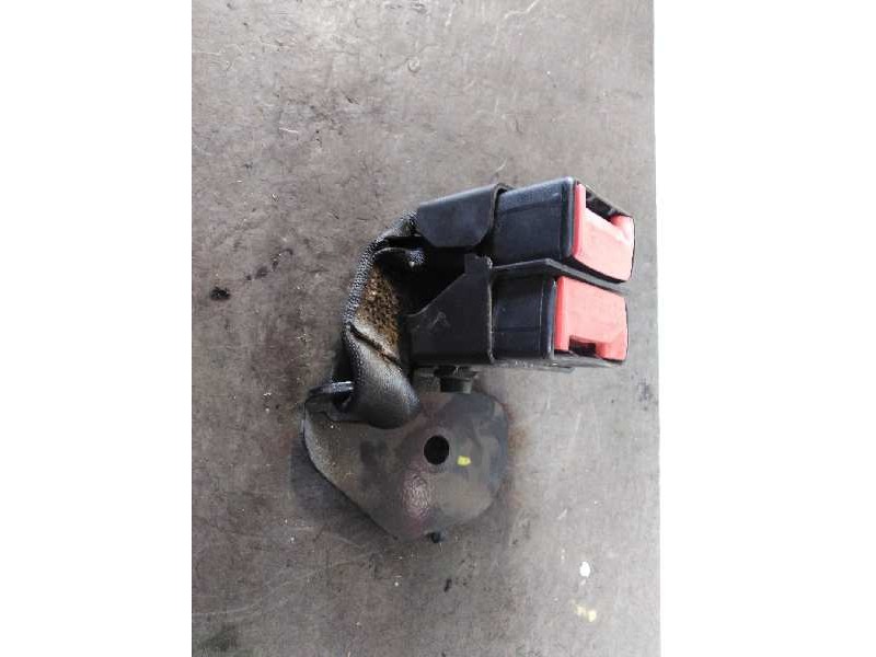 Recambio de enganche cinturon para renault clio ii fase ii (b/cb0) 1.5 dci diesel referencia OEM IAM TD  