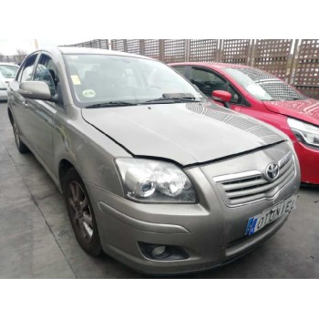 toyota avensis berlina (t25) del año 2007