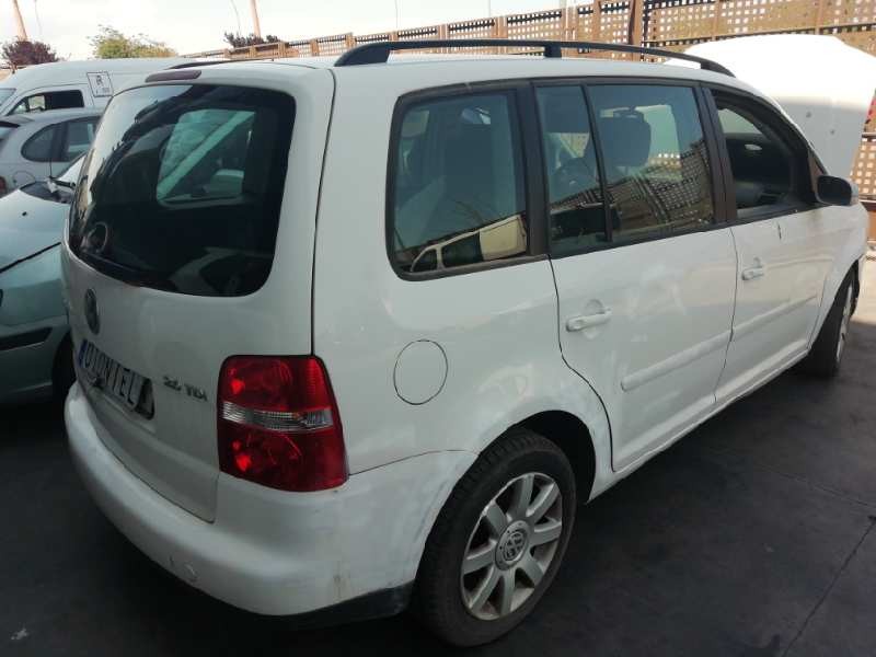 VOLKSWAGEN TOURAN (1T1)