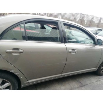 toyota avensis berlina (t25) del año 2007