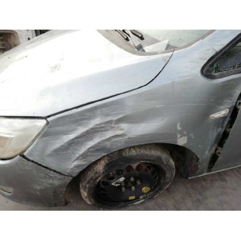 opel astra j lim. del año 2010