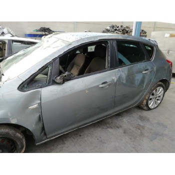 opel astra j lim. del año 2010