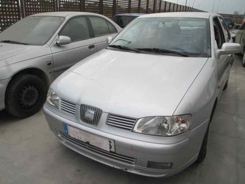 seat ibiza (6k1) del año 2001