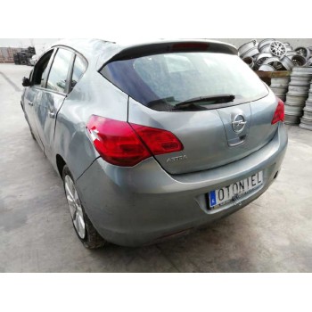 opel astra j lim. del año 2010