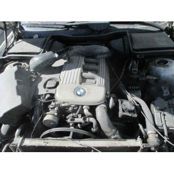 bmw serie 5 berlina (e39) del año 2001