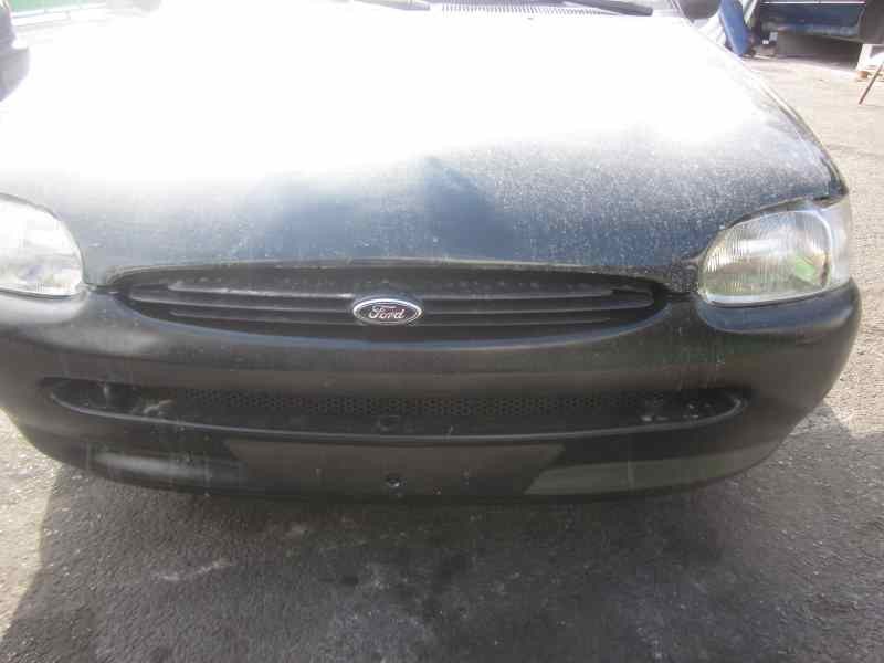 ford escort berlina/turnier del año 1995