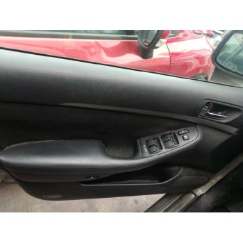 toyota avensis berlina (t25) del año 2007