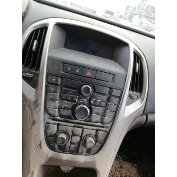 opel astra j lim. del año 2010