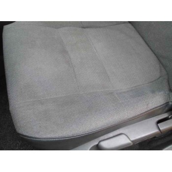 volvo v40 familiar del año 2000