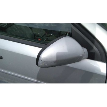 opel vectra c berlina del año 2003