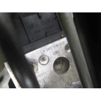 volvo v40 familiar del año 2000