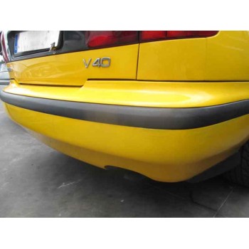 volvo v40 familiar del año 2000