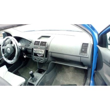 volkswagen polo (9n1) del año 2003