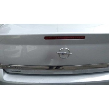 opel vectra c berlina del año 2003