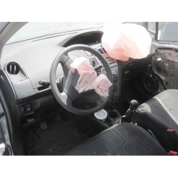 toyota yaris del año 2009