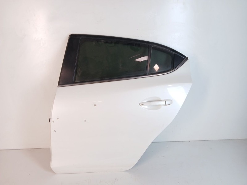 Recambio de puerta trasera izquierda para mazda 3 sedán (bm_, bn_) 2.2 d referencia OEM IAM BJY07302XF  