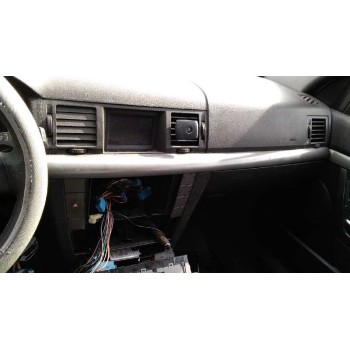 opel vectra c berlina del año 2003