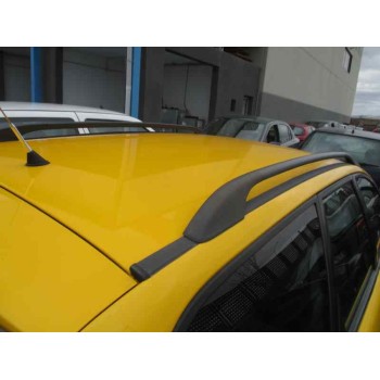 volvo v40 familiar del año 2000