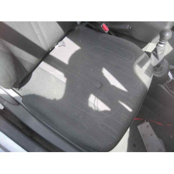 toyota yaris del año 2009