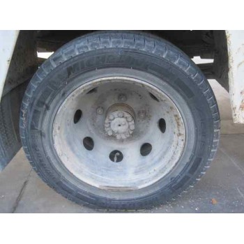 nissan cabstar del año 2000