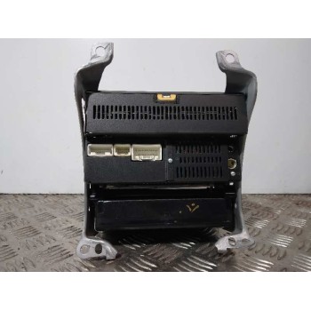 Recambio de sistema audio / radio cd para toyota prius (nhw20) basis referencia OEM IAM  OJO VARIAN CONEXIONES 