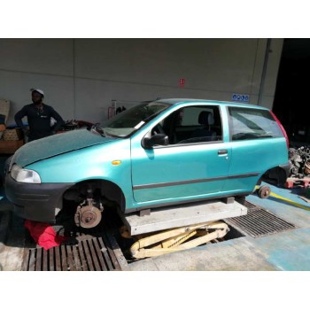 fiat punto berlina (176) del año 1996