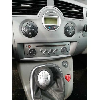 renault scenic ii del año 2006