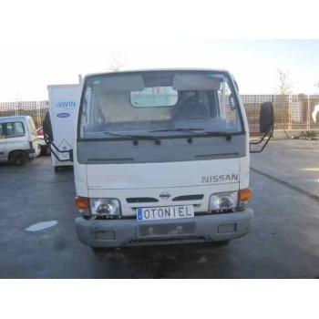 nissan cabstar del año 2000