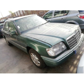 MERCEDES-BENZ CLASE E (W124) BERLINA