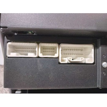 Recambio de sistema audio / radio cd para toyota prius (nhw20) basis referencia OEM IAM  OJO VARIAN CONEXIONES 