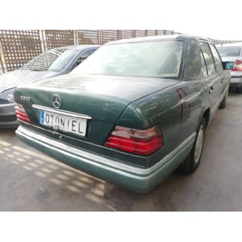 mercedes-benz clase e (w124) berlina del año 1994