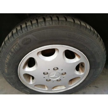 mercedes-benz clase e (w124) berlina del año 1994