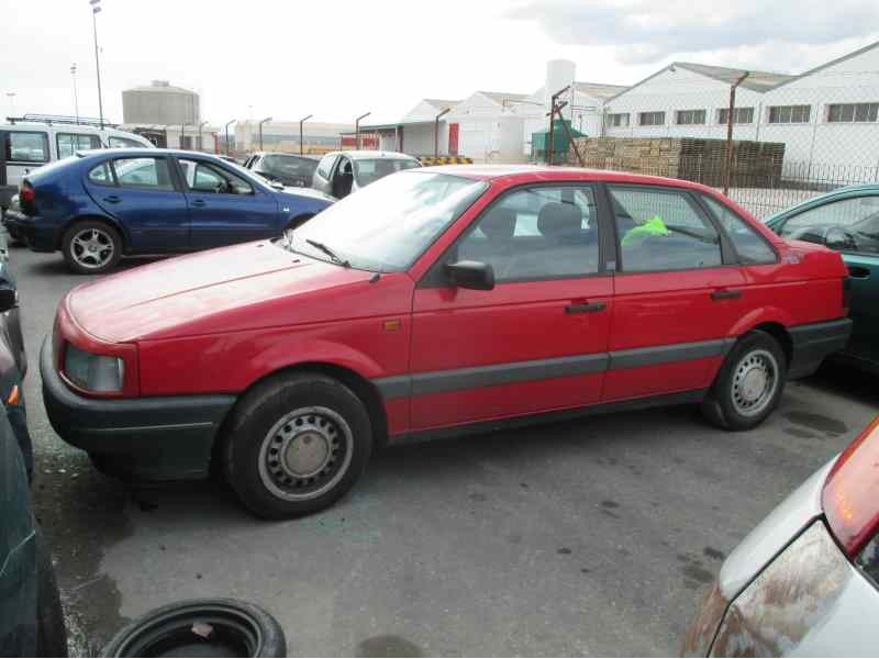 volkswagen passat berlina (312) del año 1993
