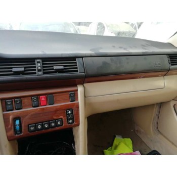 mercedes-benz clase e (w124) berlina del año 1994