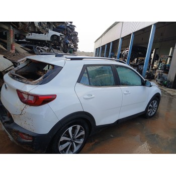 kia stonic (yb) del año 2021