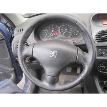 peugeot 206 berlina del año 2002